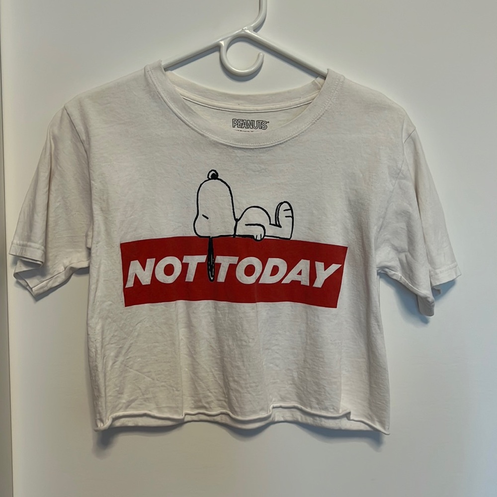 Peanuts t shirt